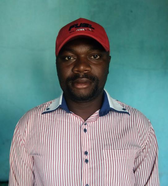Solomon Hlongwane, estate agent