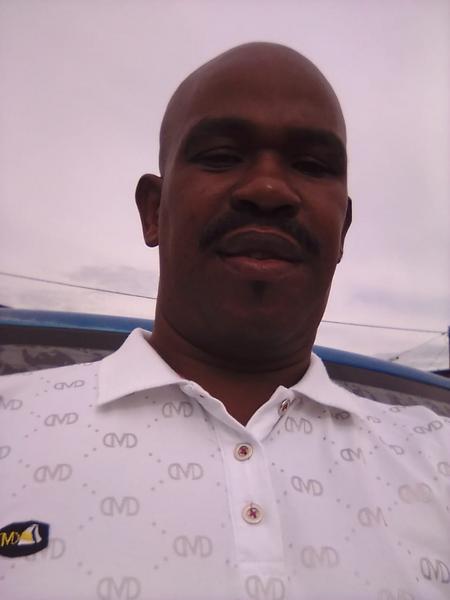 Sbusiso  Magwaza, estate agent
