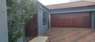 House For Sale in Cloverdene, Benoni
